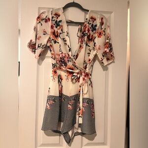 Francesca’s Boutique floral and stripes romper NWT